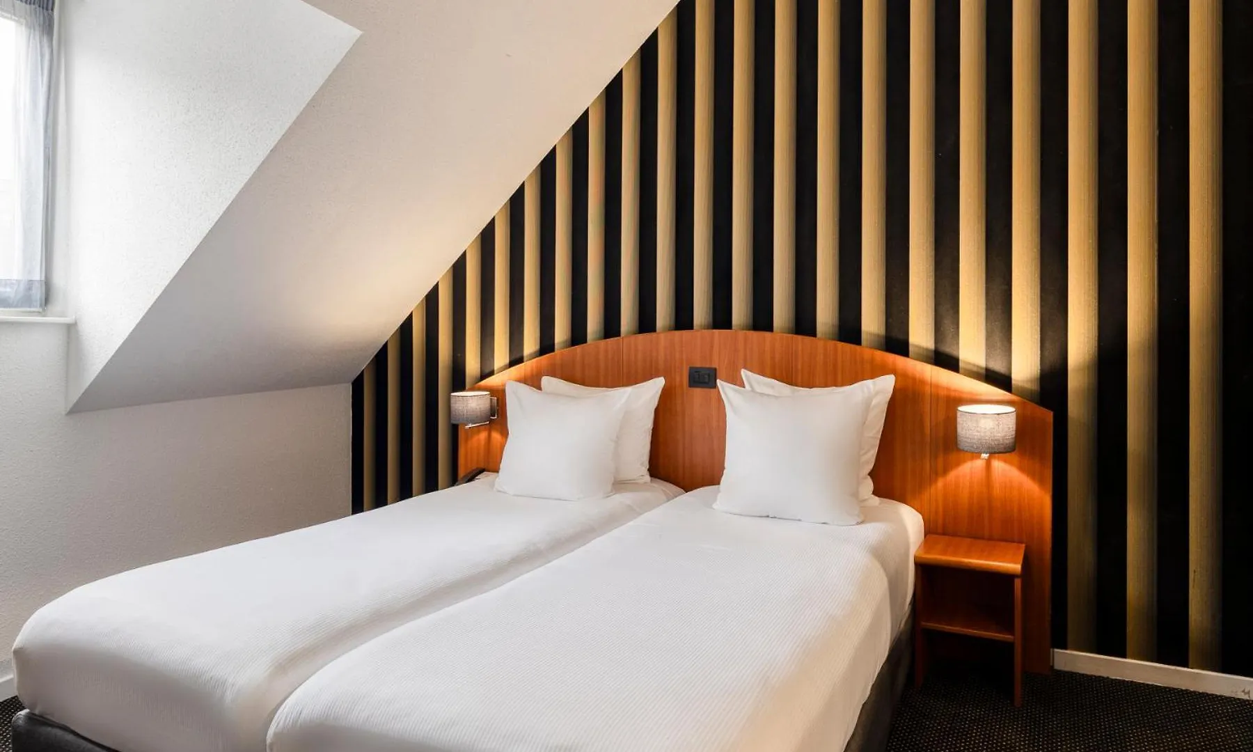 Aris Grand Place Hotel Brussels 3*,  Belgium