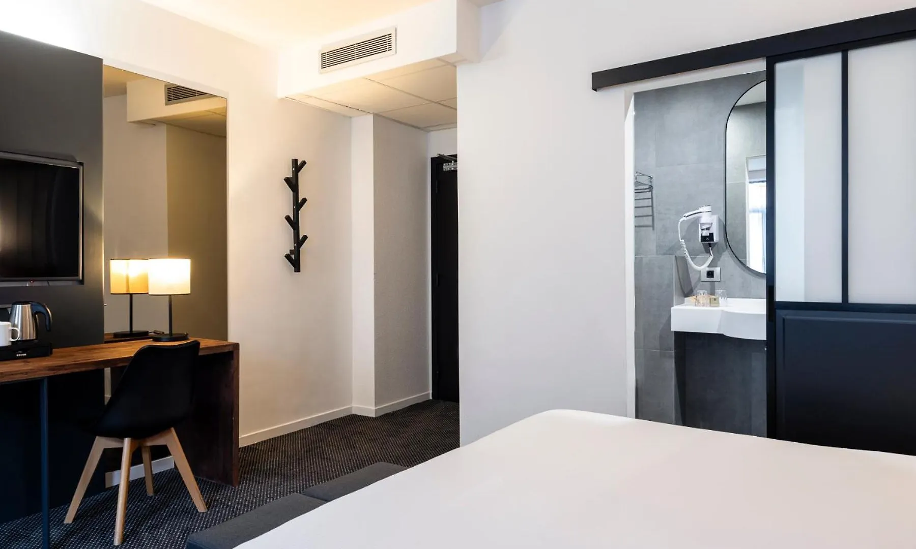 Aris Grand Place Hotel Brussels 3*,