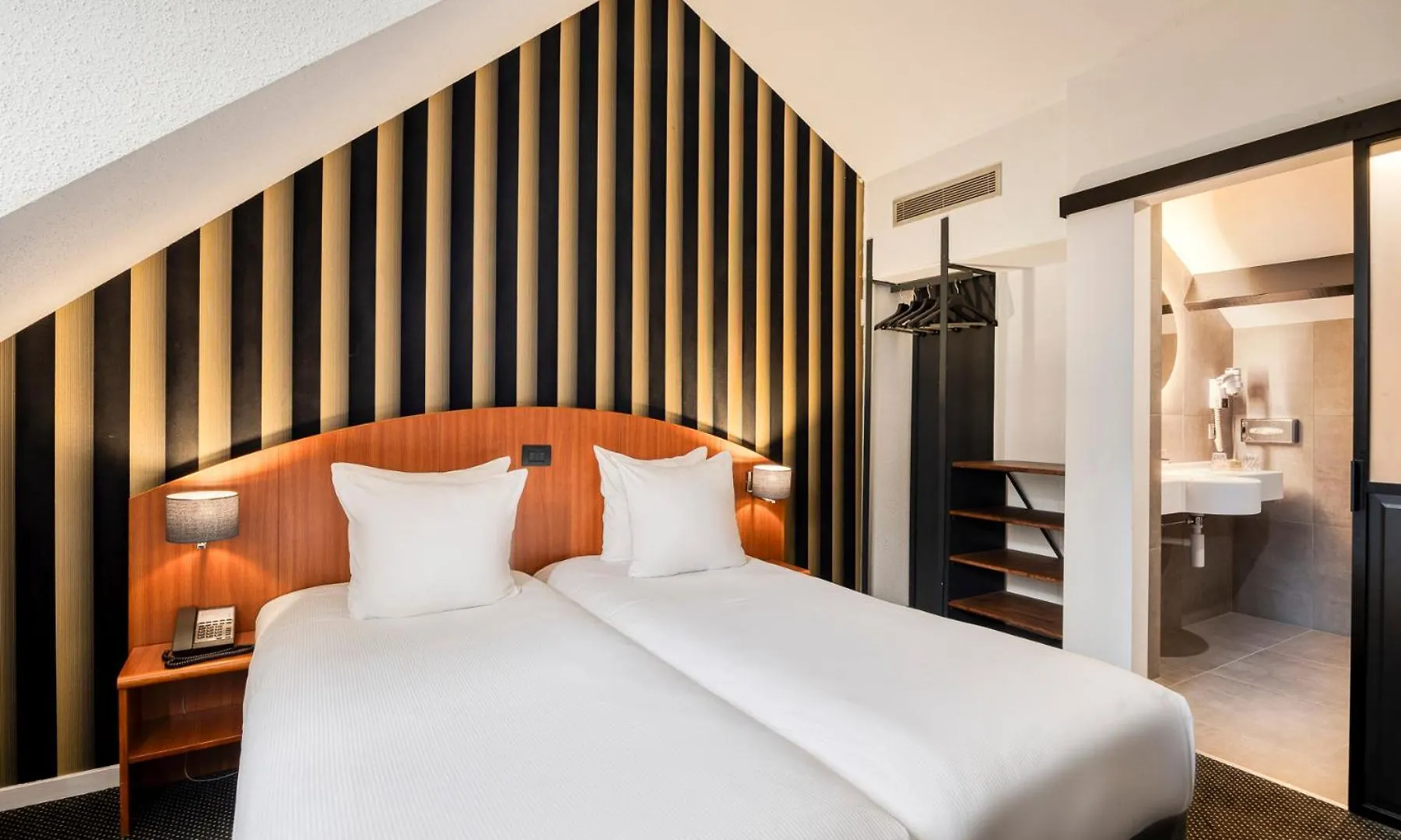 ***  Aris Grand Place Hotel Brussels Belgium