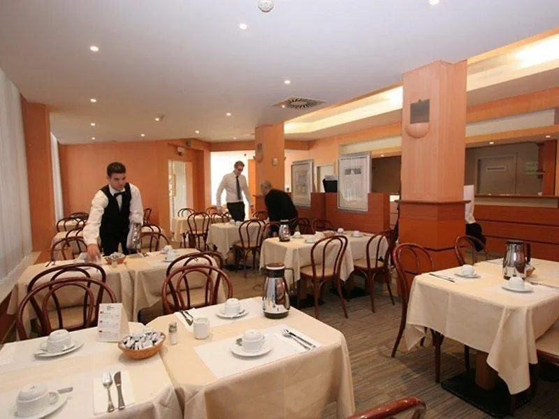 Aris Grand Place Hotel Brussels