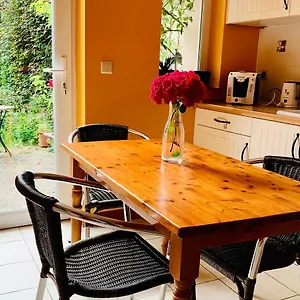  Apartment Bijou > Parvis St Pierre