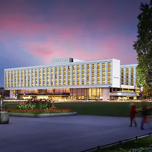 https://sofitel-victoria.warsawhotelspoland.com