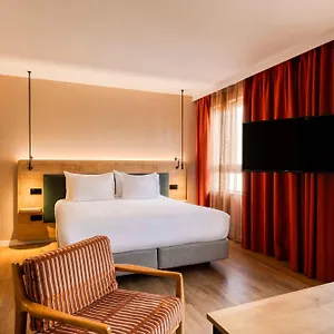 Hilton Garden Centre Otel
