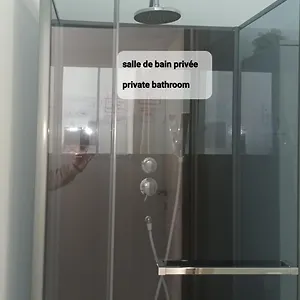  Apartment Private Airport