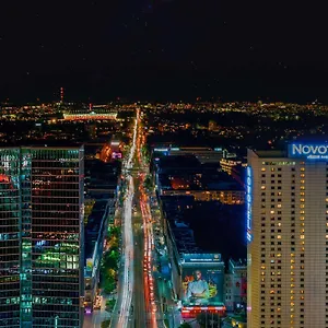 https://novotel-warszawa-centrum.warsawhotelspoland.com