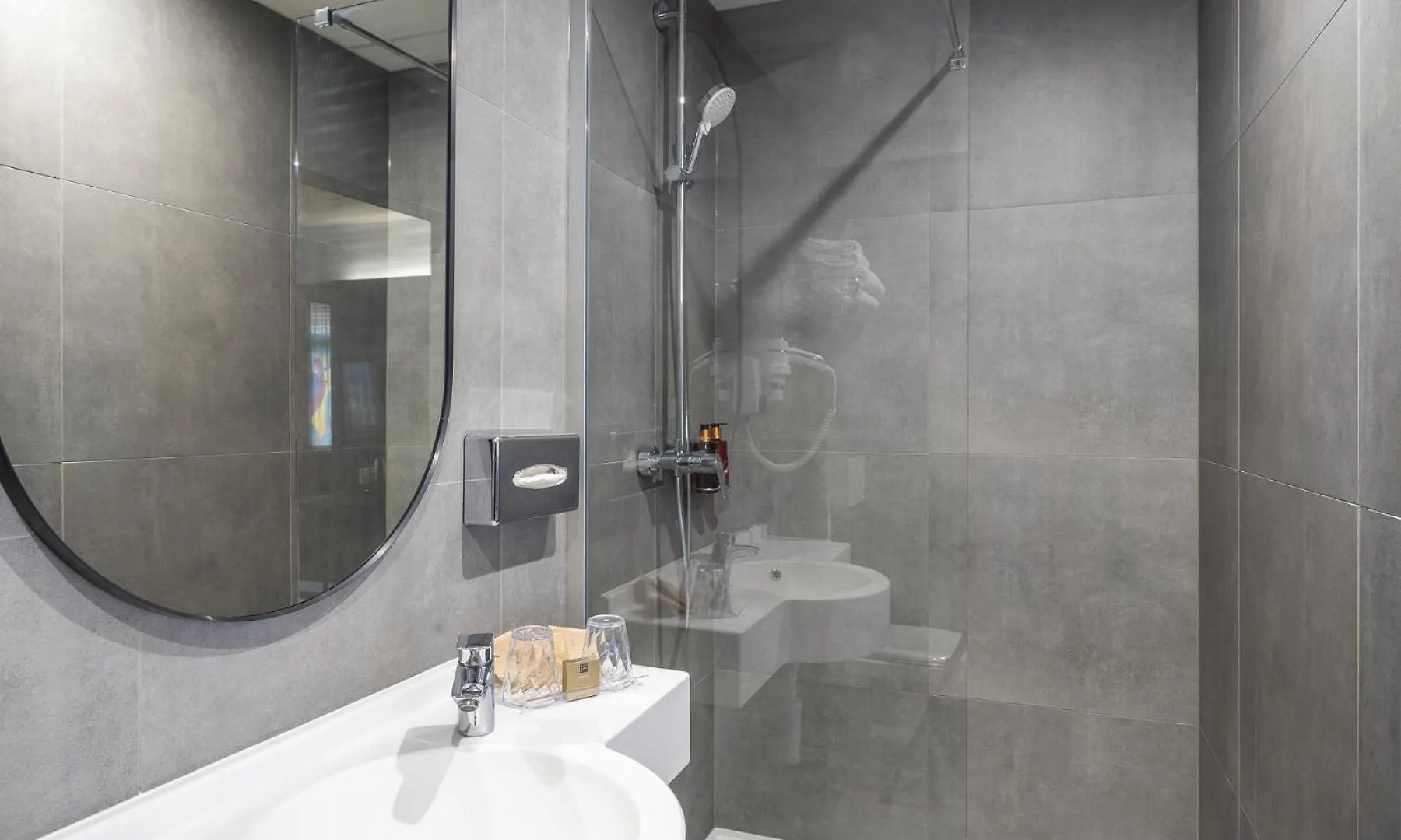 Aris Grand Place Hotel Bruksela